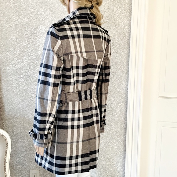 Burberry metallic gray black white plaid trench coat